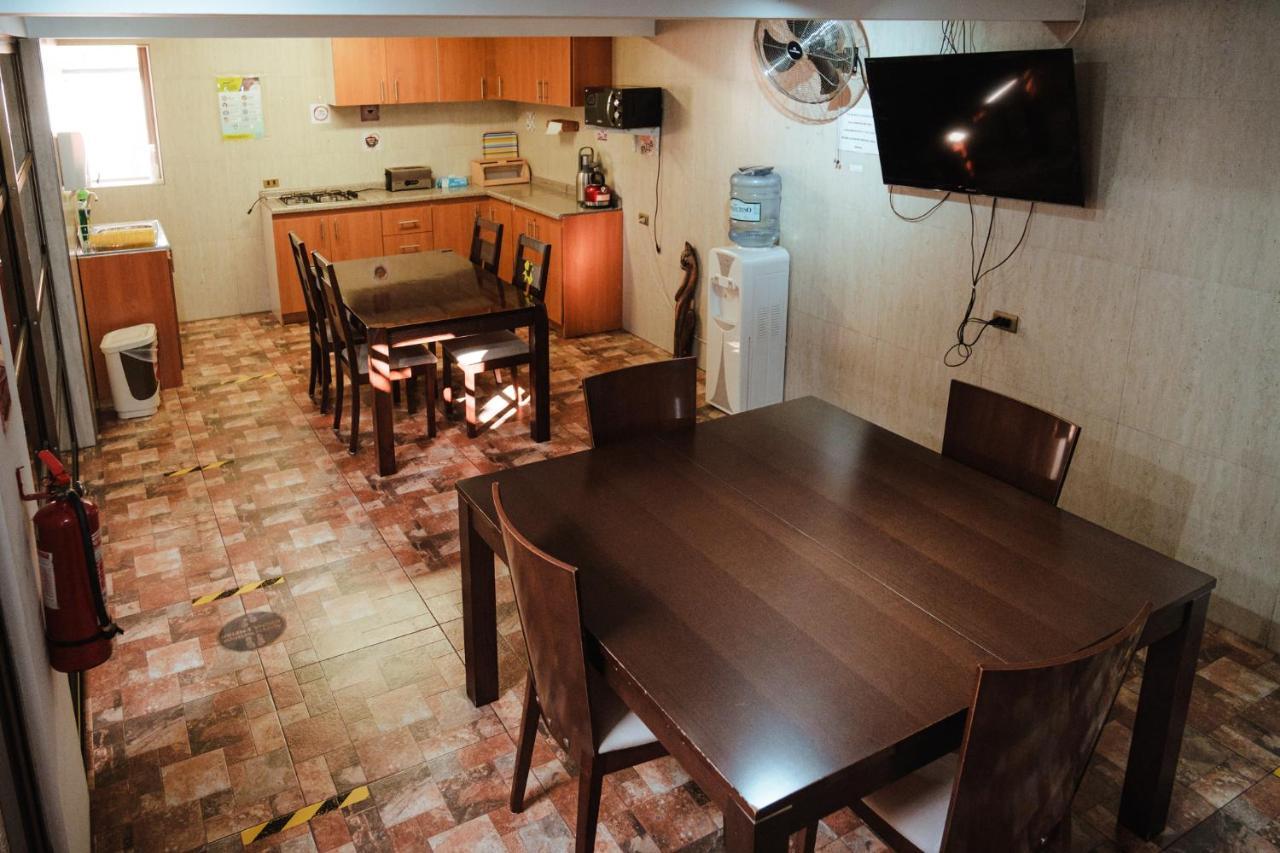 Di Giorgio Hostal Antofagasta Extérieur photo