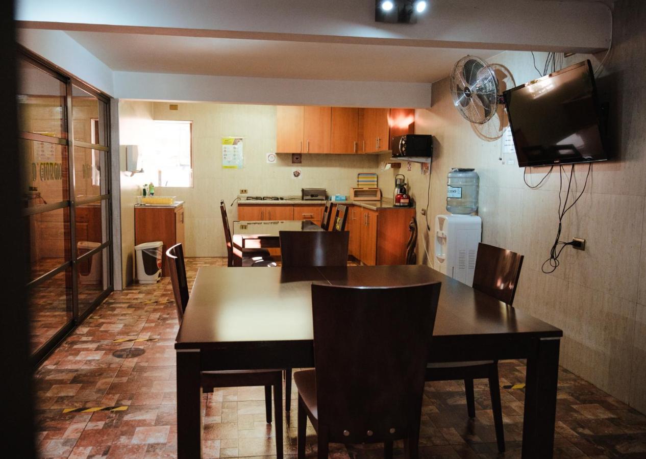 Di Giorgio Hostal Antofagasta Extérieur photo
